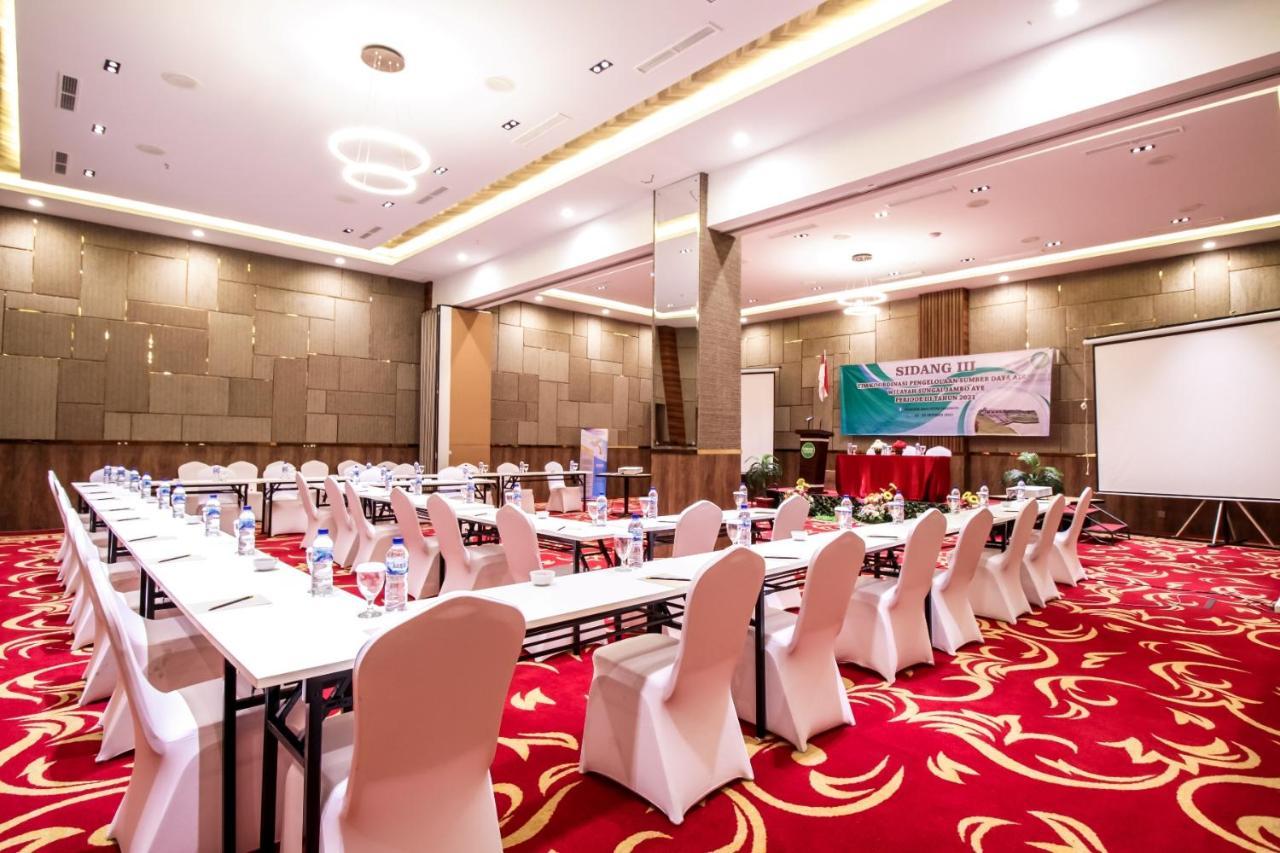 Parkside Gayo Petro Hotel Takengon 外观 照片