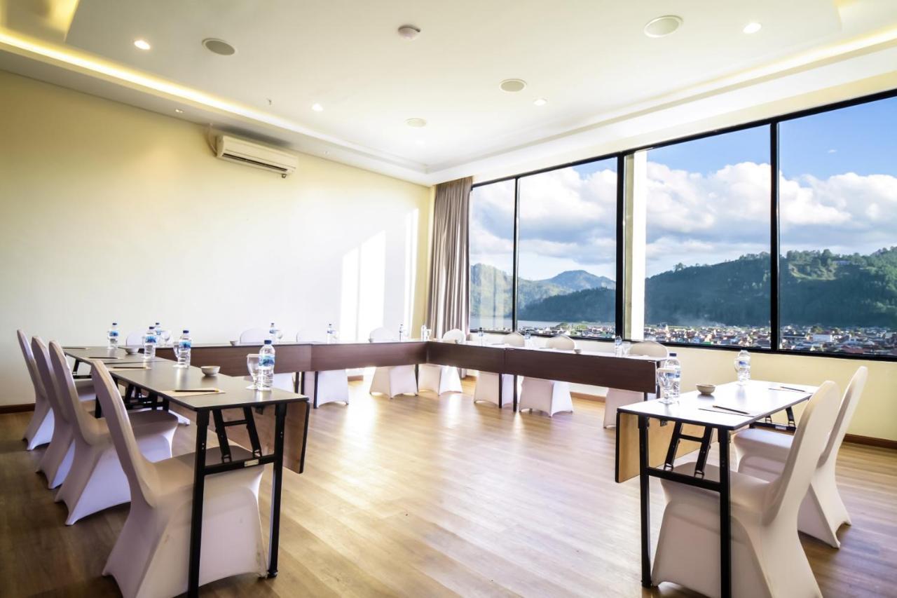 Parkside Gayo Petro Hotel Takengon 外观 照片