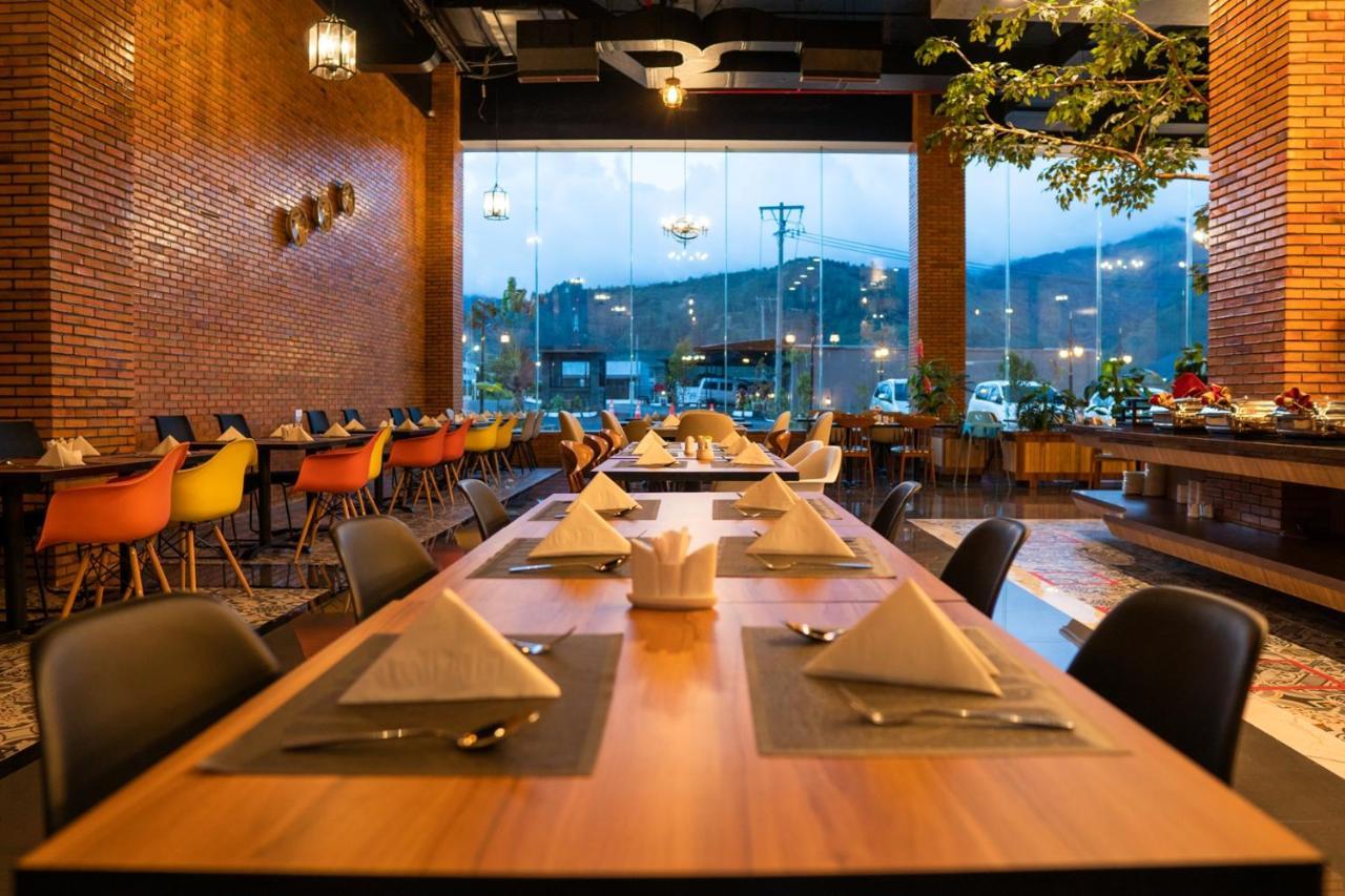 Parkside Gayo Petro Hotel Takengon 外观 照片