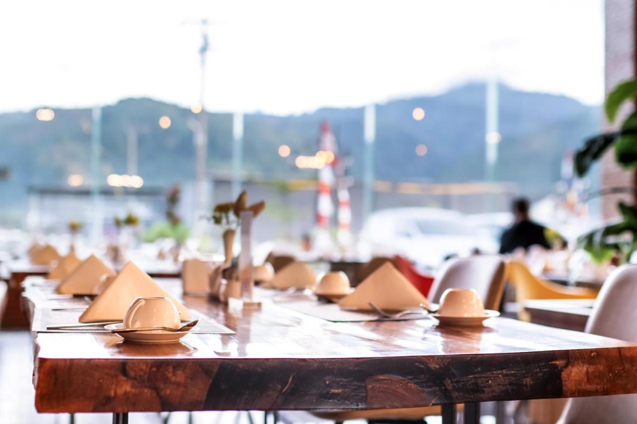 Parkside Gayo Petro Hotel Takengon 外观 照片