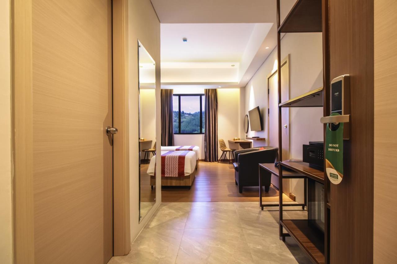 Parkside Gayo Petro Hotel Takengon 外观 照片